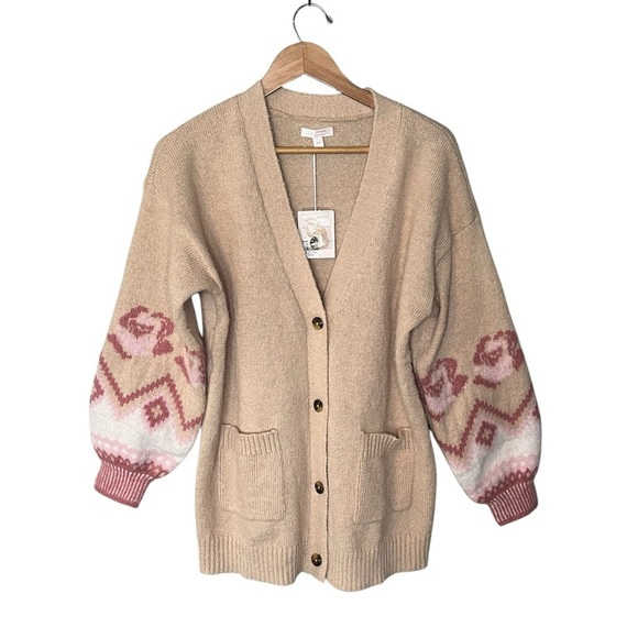 NWT LC Lauren Conrad Balloon Sleeve Floral Sleeve Chunky Knit Cardigan - Picture 2 of 11